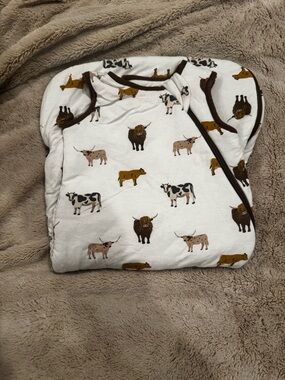 Kyte BABY Cream Sleep Sack with Cow & Highland Cattle Print